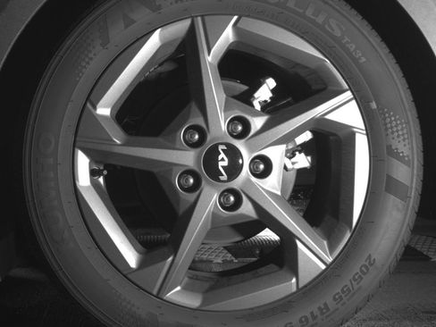 Used 2025 Kia K4 LXS FWD image 14