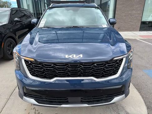 Certified 2024 Kia Sorento S AWD/4WD image 7