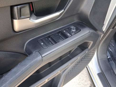 Used 2024 Toyota Tacoma TRD Sport RWD image 13