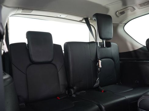 Used 2020 Nissan Armada SL w/ Premium Package AWD/4WD image 14