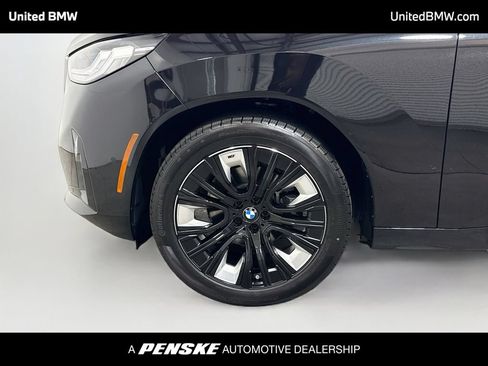 New 2026 BMW X3 xDrive30i w/ Premium Package AWD/4WD image 2
