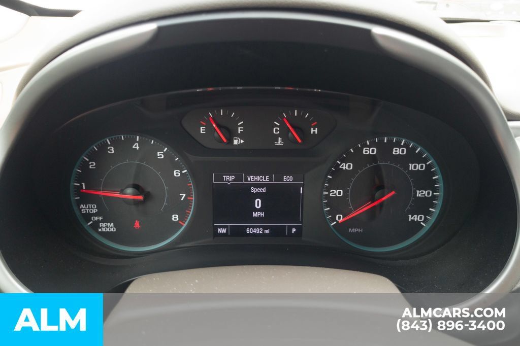 Used 2024 Chevrolet Malibu LT FWD image 32