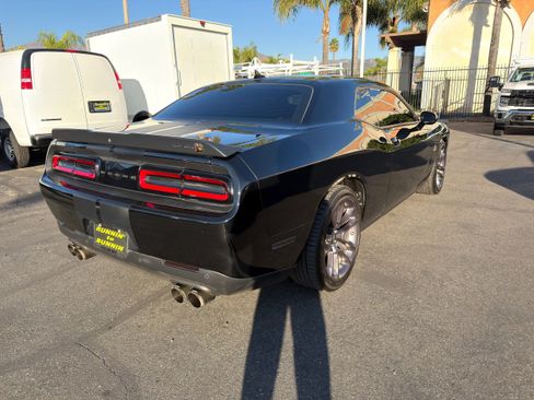 Used 2022 Dodge Challenger R/T Scat Pack w/ Plus Package image 8