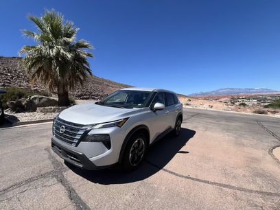Used 2025 Nissan Rogue SV