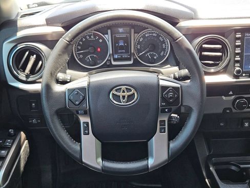 Used 2023 Toyota Tacoma SR5 RWD image 28
