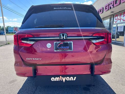 Used 2024 Honda Odyssey EX image 45