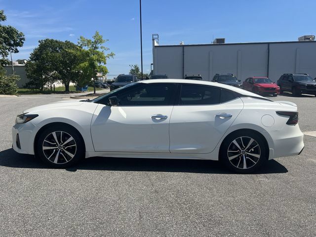 Used 2020 Nissan Maxima 3.5 S w/ Floor Mat Group FWD image 10