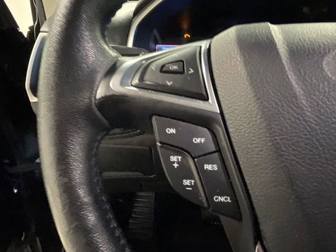 Used 2019 Ford Edge SEL w/ Equipment Group 201A AWD/4WD image 39