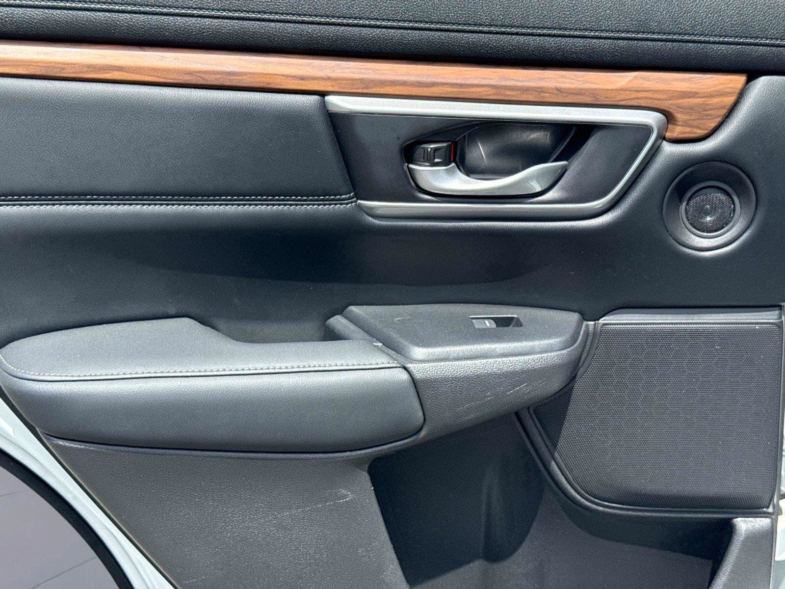 Certified 2021 Honda CR-V Touring image 14
