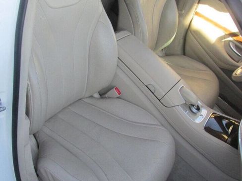 Used 2014 Mercedes-Benz S 550 Sedan image 29