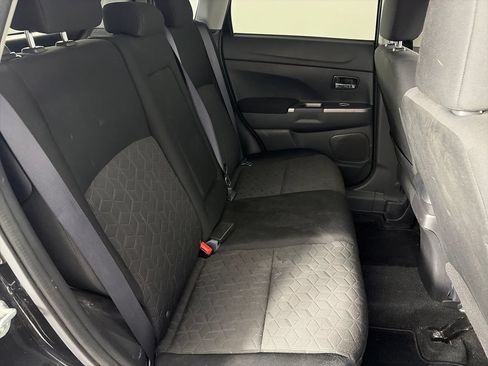 Used 2020 Mitsubishi Outlander Sport SE AWD/4WD image 27