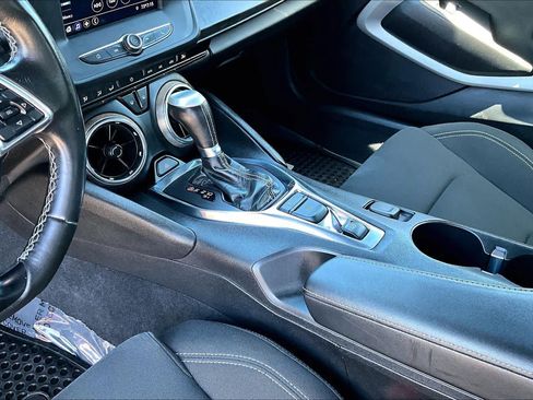 Used 2020 Chevrolet Camaro LT w/ RS Package RWD image 16