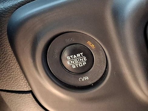 Used 2020 Jeep Wrangler Unlimited Sport S AWD/4WD image 22