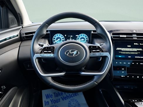 Certified 2024 Hyundai Tucson Limited AWD/4WD image 18