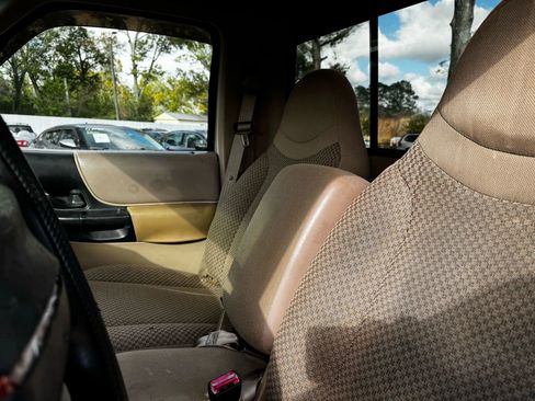 Used 1998 Ford Ranger Splash image 16