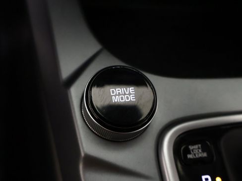 Used 2022 Kia Seltos LX image 43