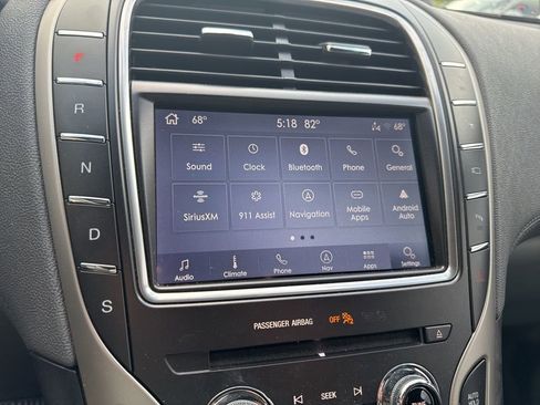 Used 2020 Lincoln Nautilus Reserve w/ Equipment Group 201A AWD/4WD image 18