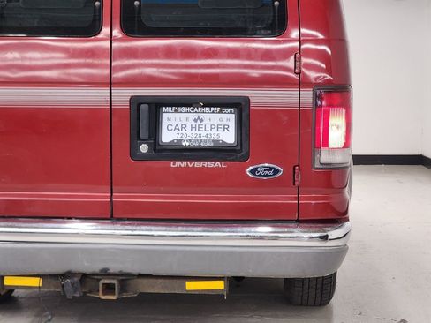 Used 1999 Ford E-150 and Econoline 150 image 33