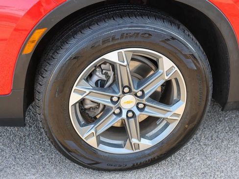 Used 2024 Chevrolet Blazer LT image 7