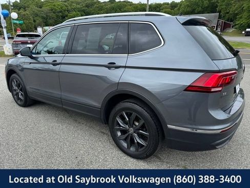 Certified 2024 Volkswagen Tiguan SE AWD/4WD image 7