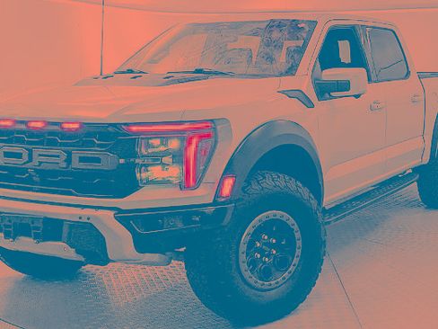 Certified 2025 Ford F150 Raptor AWD/4WD image 6