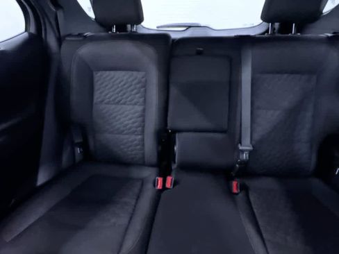 Used 2021 Chevrolet Equinox LT image 36