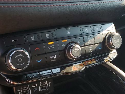 Certified 2024 Dodge Durango Citadel AWD/4WD image 24