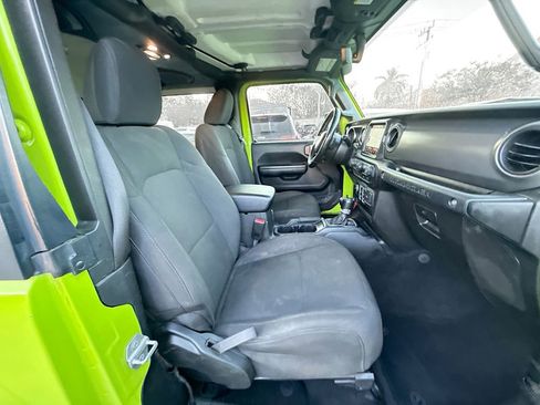 Used 2021 Jeep Wrangler Willys image 28