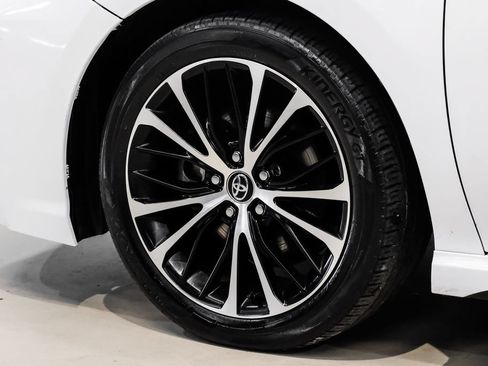 Used 2020 Toyota Camry SE FWD image 49