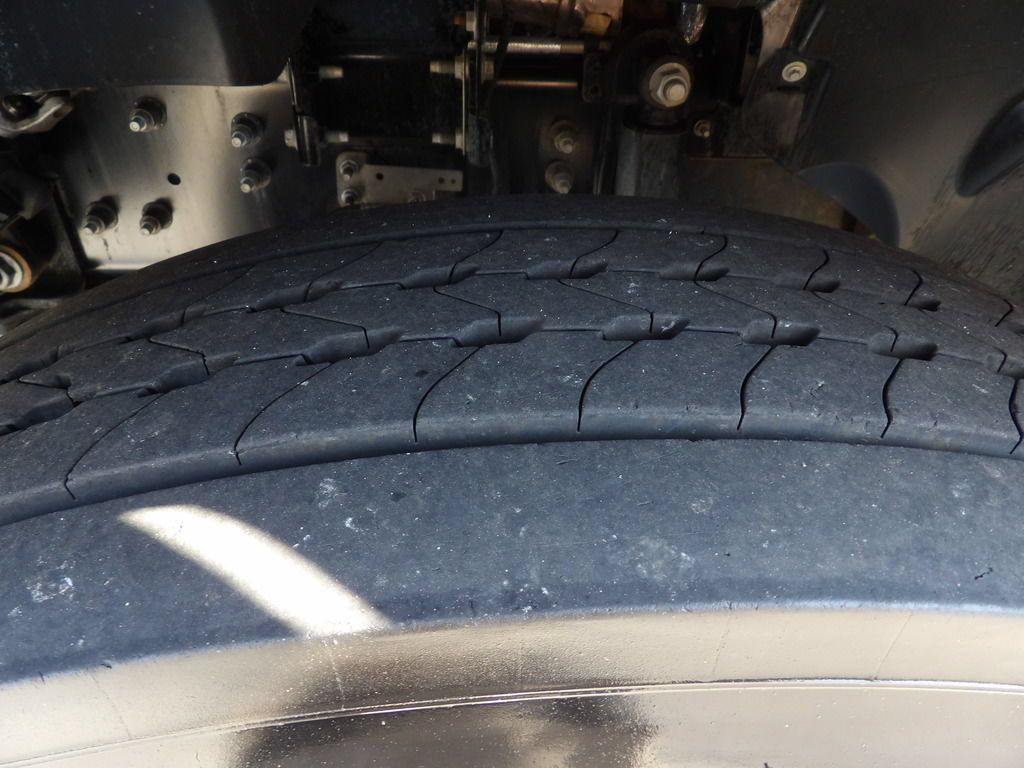 Used 2025 Ford F650 2WD Regular Cab Super Duty image 57