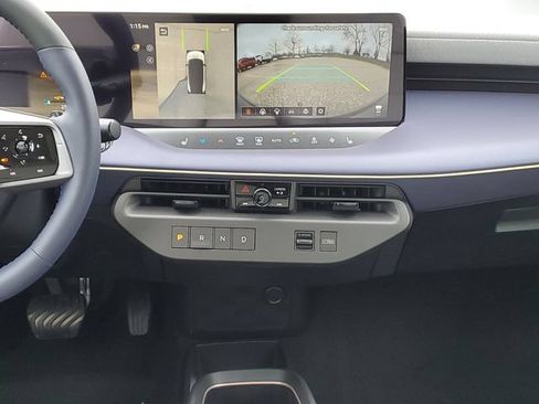 New 2026 Nissan Leaf Platinum+ w/ Illuminated Package FWD image 27