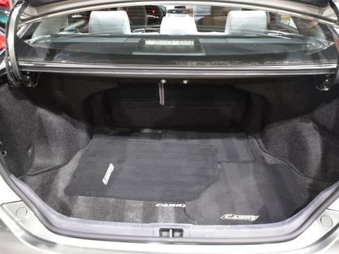 Used 2012 Toyota Camry LE image 37