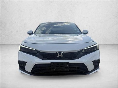 Used 2024 Honda Civic Sport Touring image 2