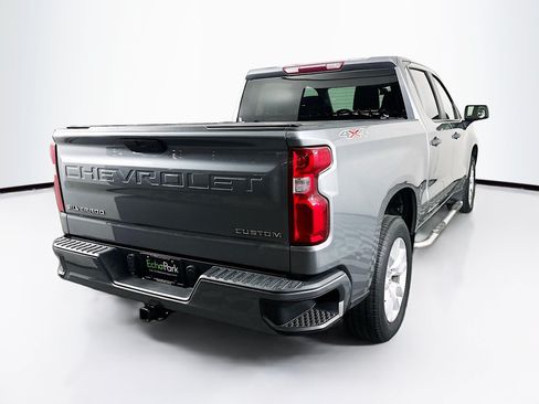 Used 2021 Chevrolet Silverado 1500 Custom AWD/4WD image 9