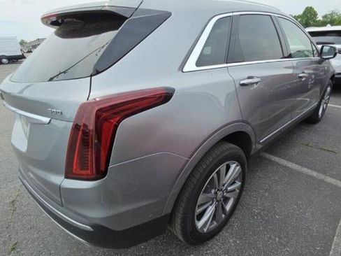 Used 2025 Cadillac XT5 Premium Luxury w/ Technology Package AWD/4WD image 2