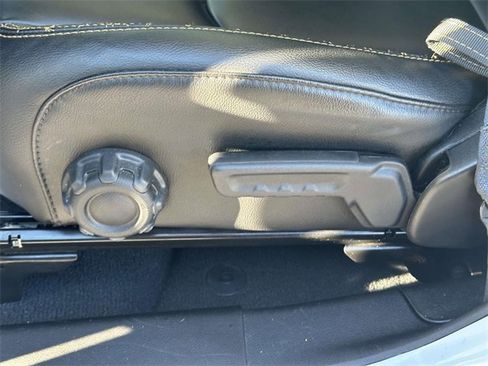 Certified 2022 Jeep Gladiator Overland image 14