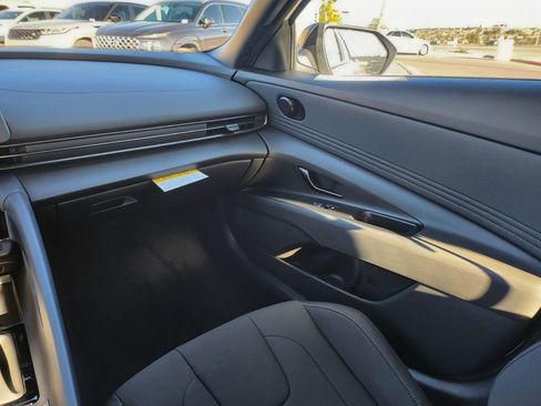 Certified 2026 Hyundai Elantra Sport image 24