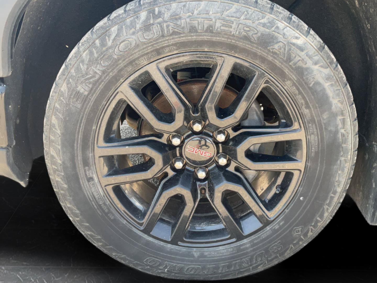 Used 2022 GMC Sierra 1500 Elevation w/ Elevation Premium Package AWD/4WD image 10