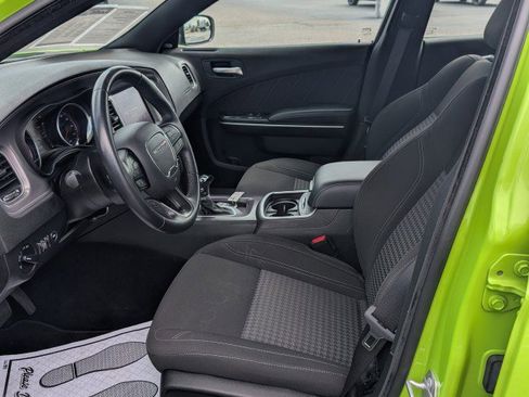 Used 2023 Dodge Charger SXT RWD image 12