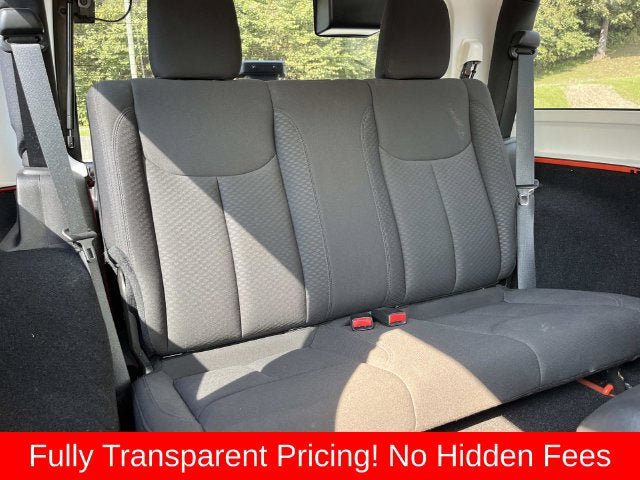Used 2015 Jeep Wrangler Sport w/ Quick Order Package 24S AWD/4WD image 18