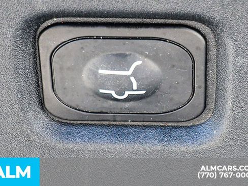 Used 2025 Ford Expedition Active AWD/4WD image 29