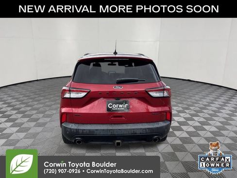 Used 2022 Ford Escape SEL w/ SEL Stealth AWD Package image 6