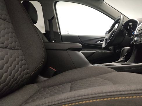 Used 2019 Chevrolet Equinox LT FWD image 21