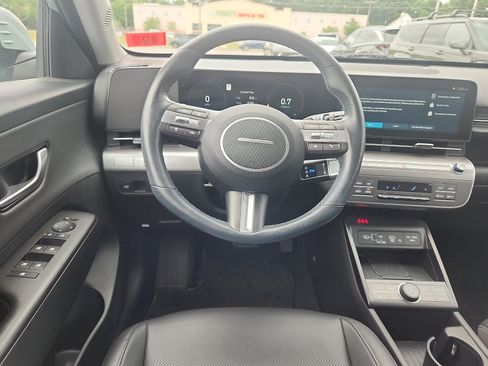 Used 2024 Hyundai Kona Limited AWD/4WD image 10