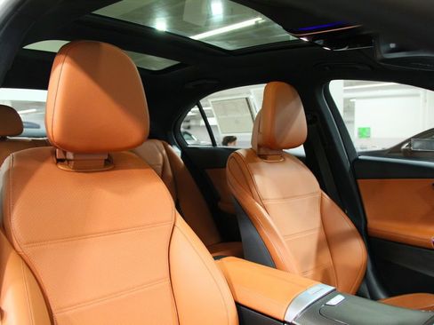 Used 2023 Mercedes-Benz C 300 4MATIC Sedan image 23