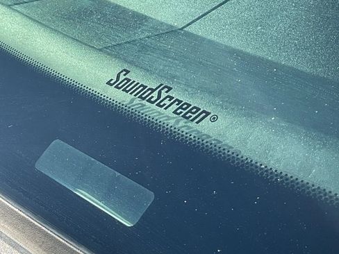 Used 2016 Ford F250 Lariat image 23