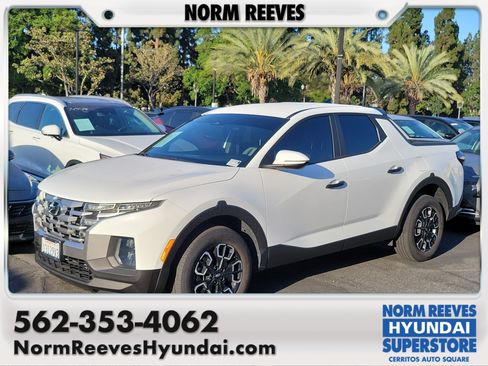 Certified 2024 Hyundai Santa Cruz SEL FWD image 1