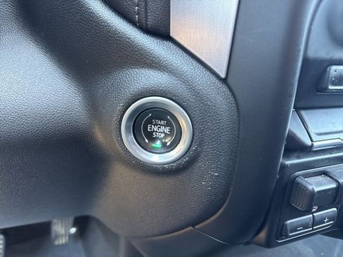 Used 2019 GMC Sierra 1500 SLT image 23