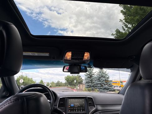 Used 2015 Jeep Grand Cherokee Limited AWD/4WD image 19