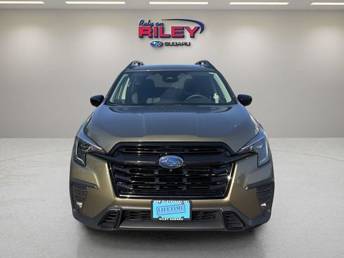 Certified 2026 Subaru Ascent Bronze Edition w/ Onyx Package AWD/4WD image 8